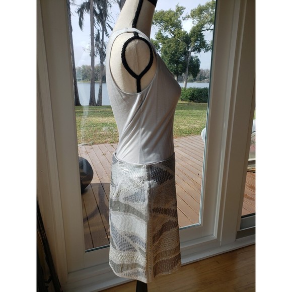 White House Black Market Women's Gray Silver Metallic Sequin Skirt Sz 6 & Blouse - Picture 4 of 13